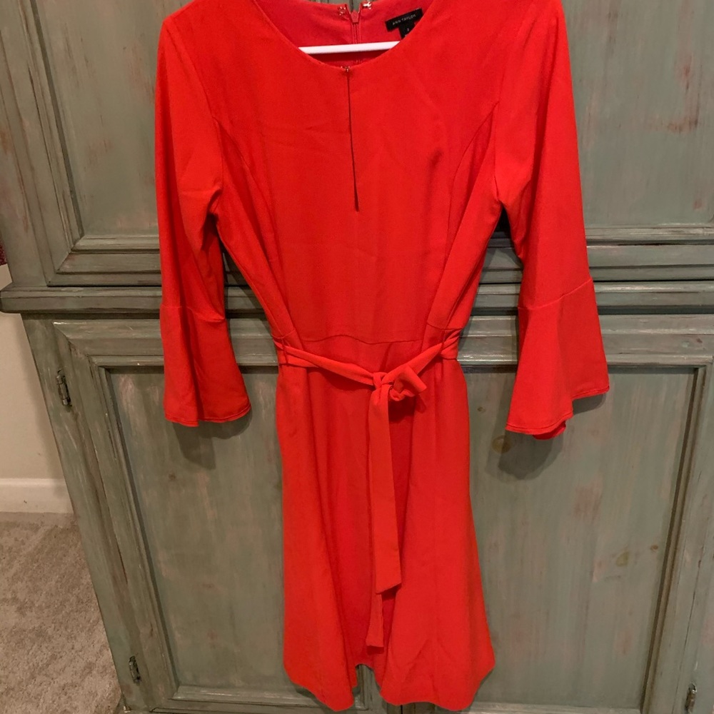 Ann Taylor / Vineyard Vines / Shoshanna sz 4